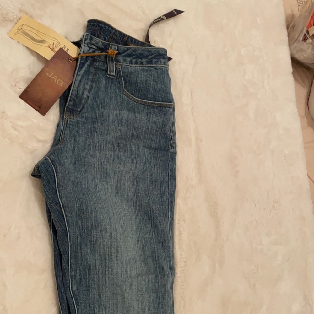JAG blue jeans, size 6, mid rise boot leg, new